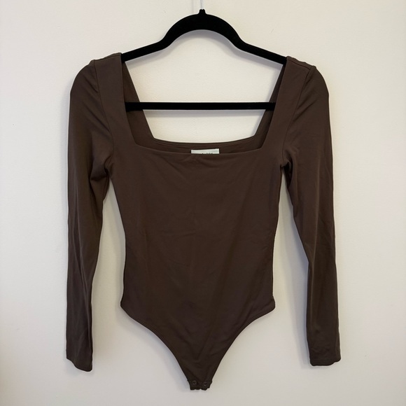 Babaton Tops - BABATON Contour Square Neck Bodysuit